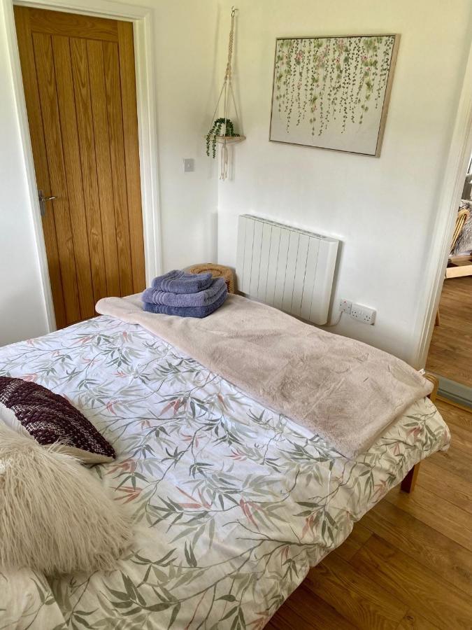 Cosy Cotswolds Self-Contained One Bedroom Cottage Chipping Norton Exterior foto